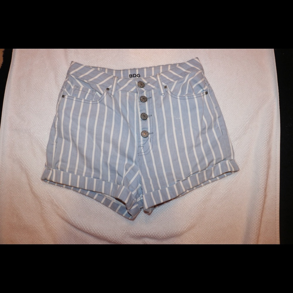 UO BDG Shorts